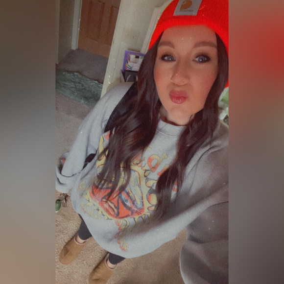 Urban Outfitters crewneck - Picture 5 of 5